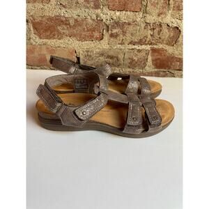 Clarks Brown Metallic Strappy Comfort Sandals